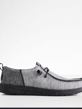 Hey Dude Men’s Light Gray Chambray Slip-On Boat Shoes